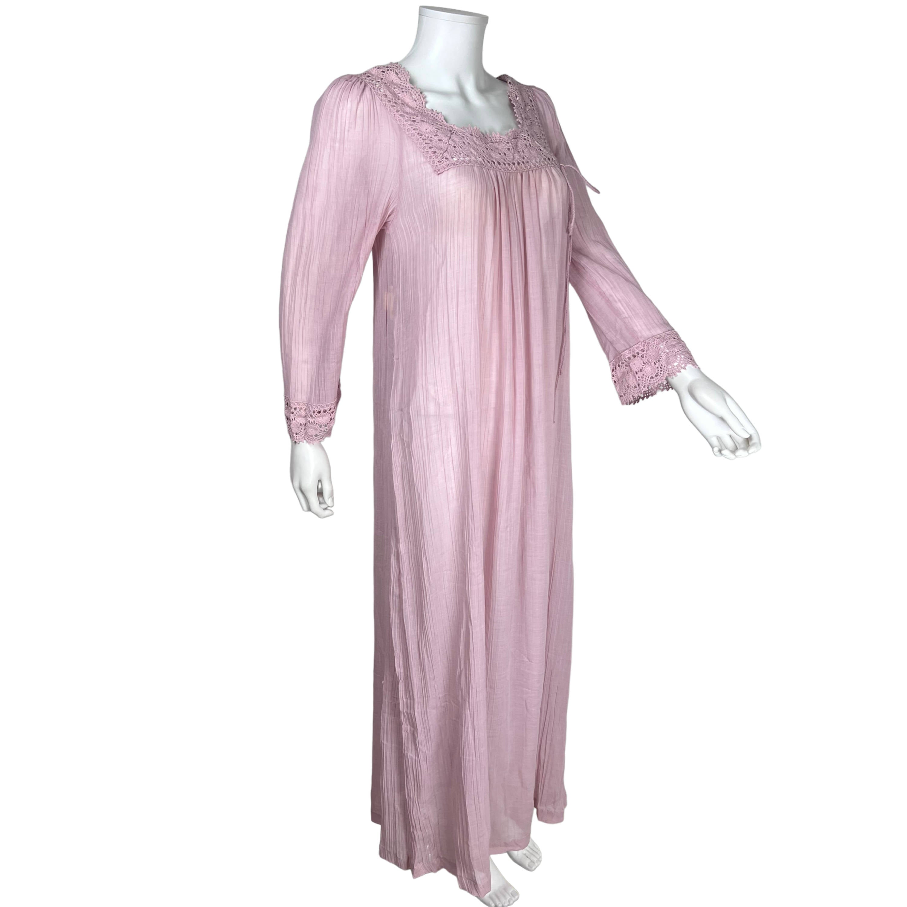 Antique Victorian Dressing Gown Pink Fleece Wool Flannel with Leg O ...